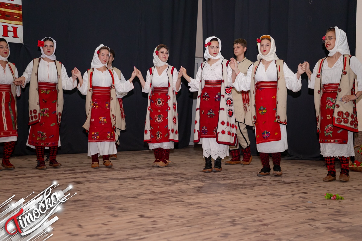 Фолклор: Чувар традиције у Зајечару – КУД „Божур” Звездан