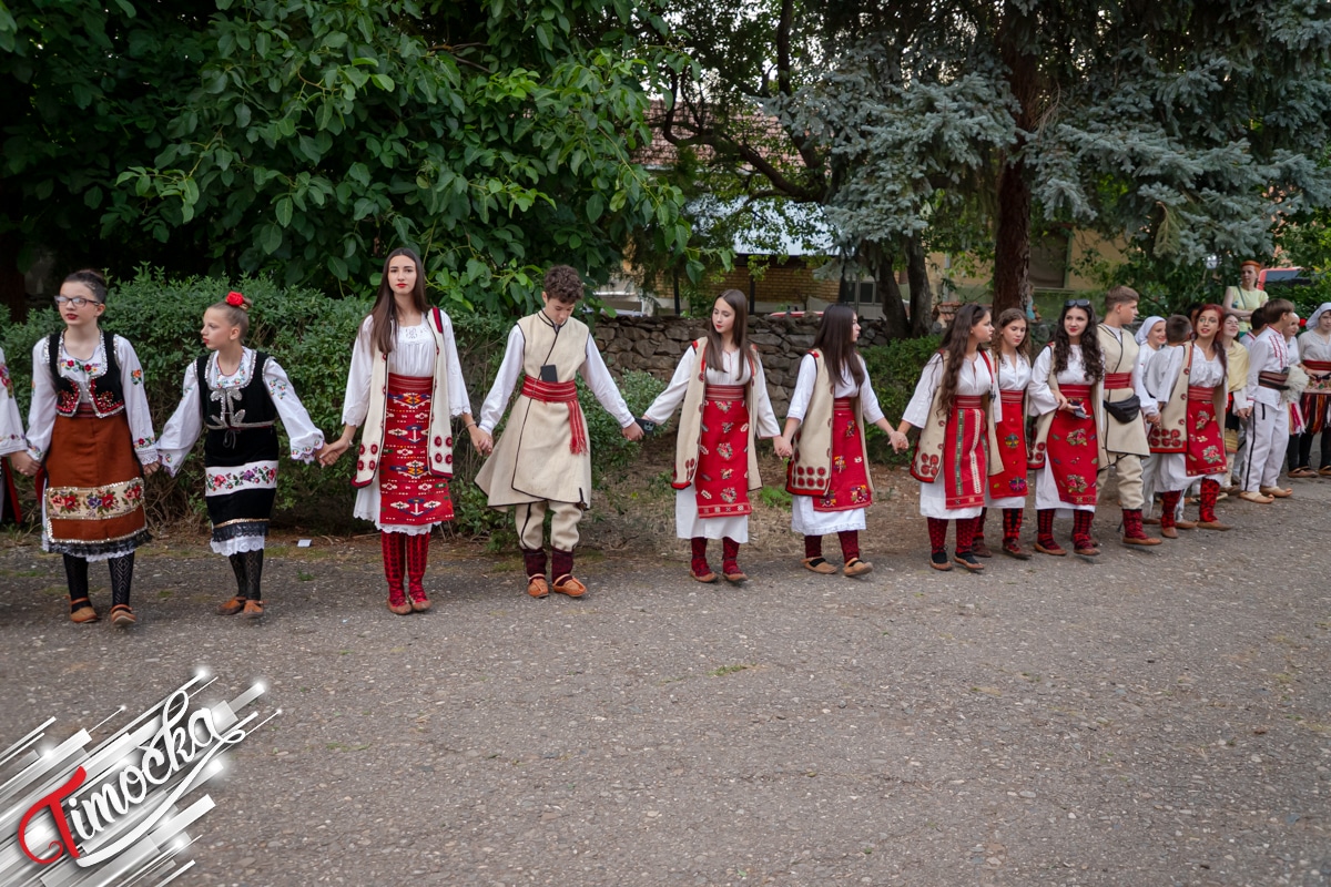 Фолклор: Чувар традиције у Зајечару – КУД „Божур” Звездан