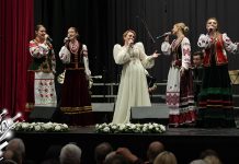 Кладово у знаку културног јединства: Концерт „На језику музике” окупио уметнике из Русије и Србије Кладово у знаку културног јединства: Концерт „На језику музике” окупио уметнике из Русије и Србије