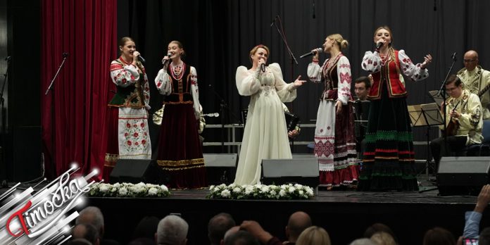Кладово у знаку културног јединства: Концерт „На језику музике” окупио уметнике из Русије и Србије Кладово у знаку културног јединства: Концерт „На језику музике” окупио уметнике из Русије и Србије
