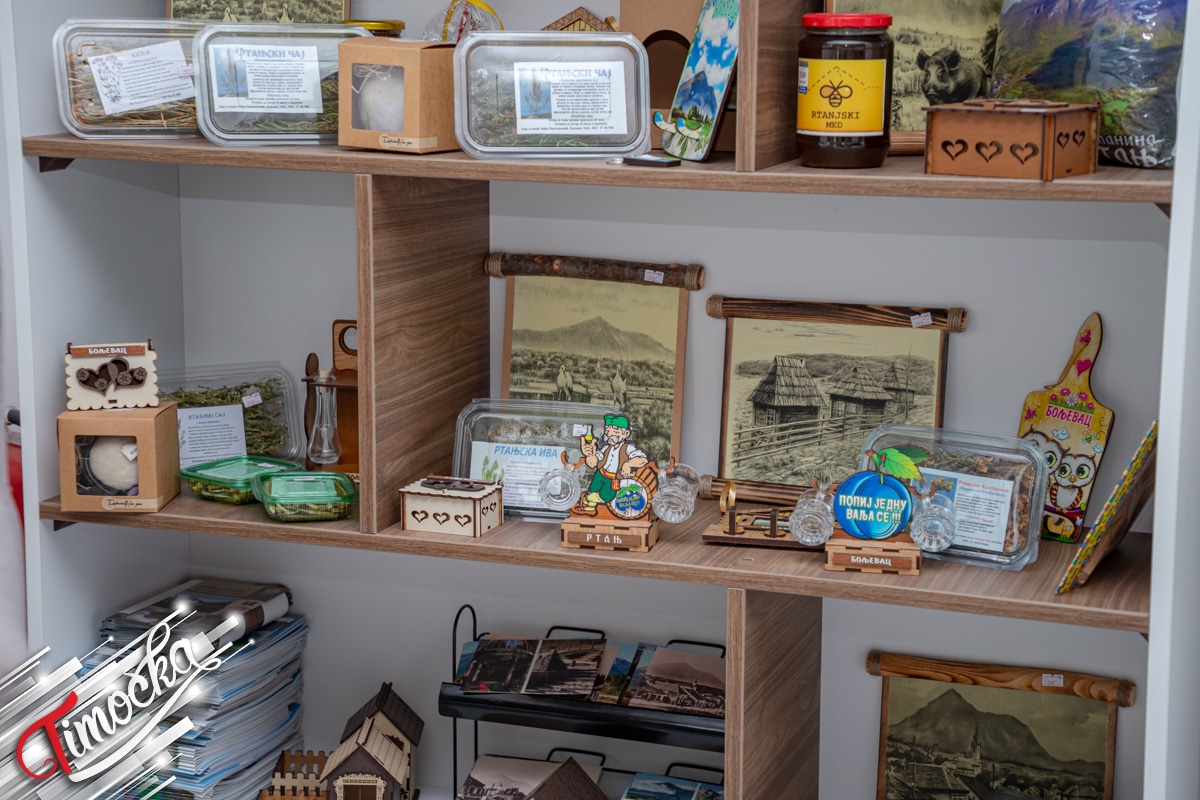 Од Розаријума до Светилишта – Шетња кроз историју и мистику Ртња