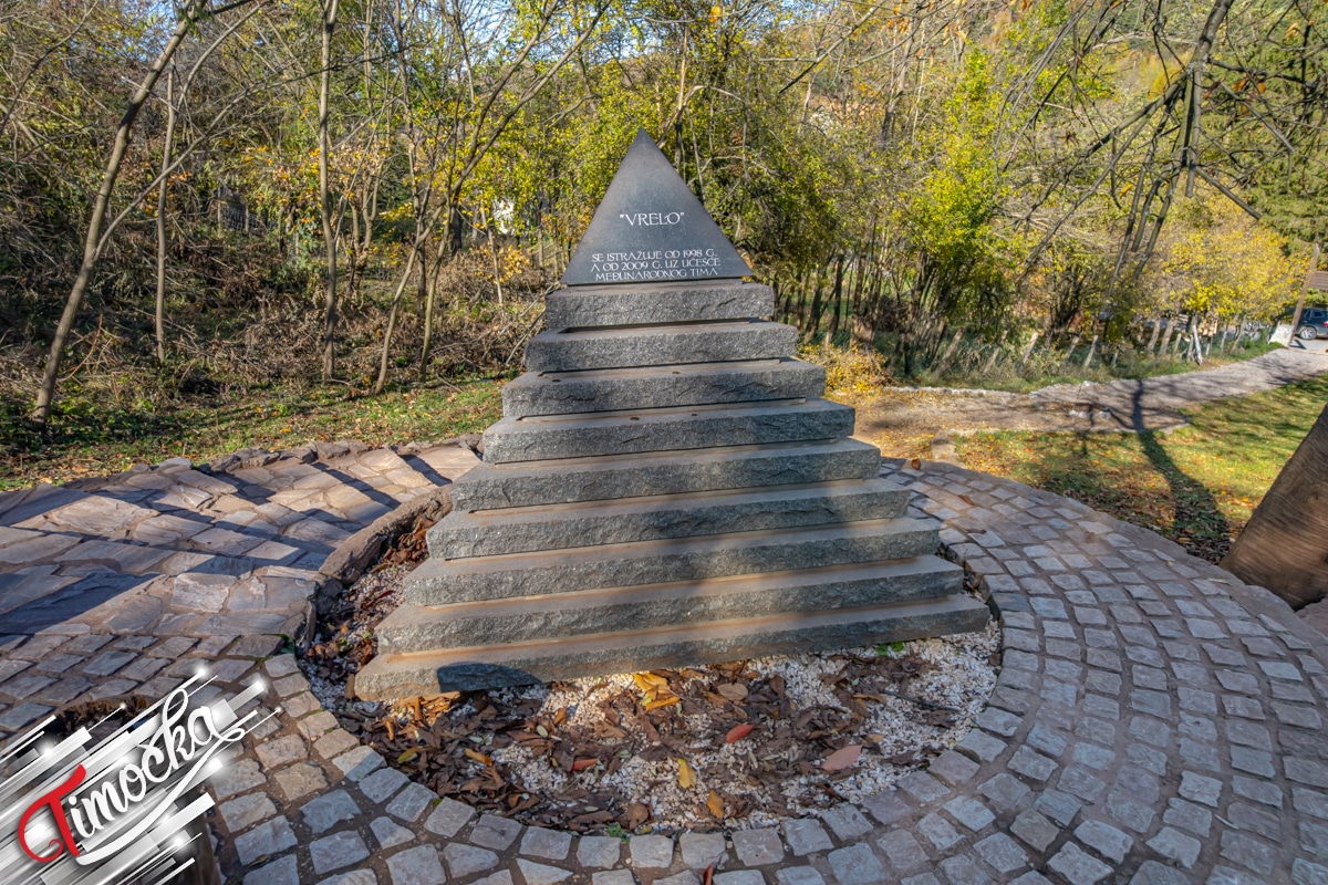 Од Розаријума до Светилишта – Шетња кроз историју и мистику Ртња