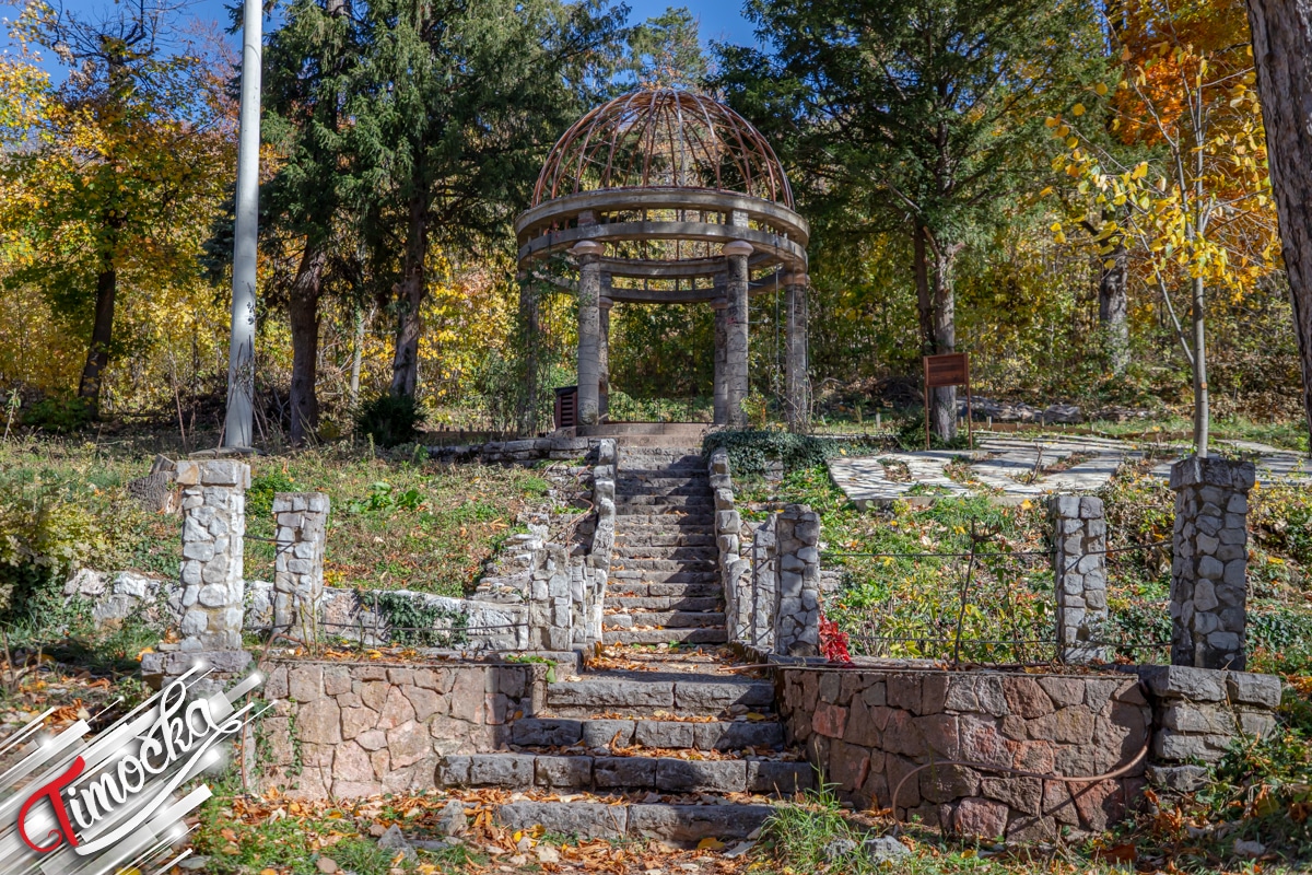 Од Розаријума до Светилишта – Шетња кроз историју и мистику Ртња