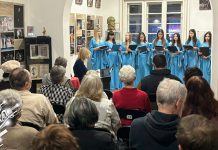 Етно група „Ђурђевак” одржала концерт у Позоришном музеју у Зајечару Етно група „Ђурђевак” одржала концерт у Позоришном музеју у Зајечару