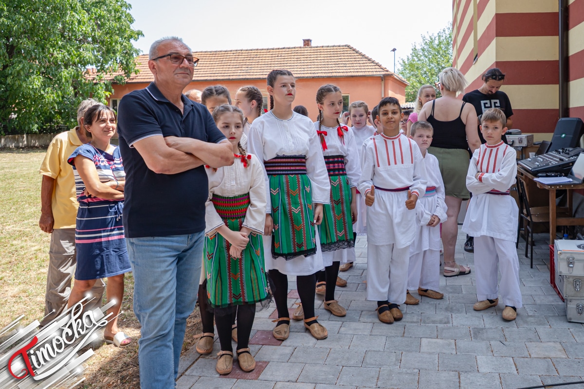 Фолклор: Чувар традиције у Зајечару – ЦНКН „Корени” Зајечар