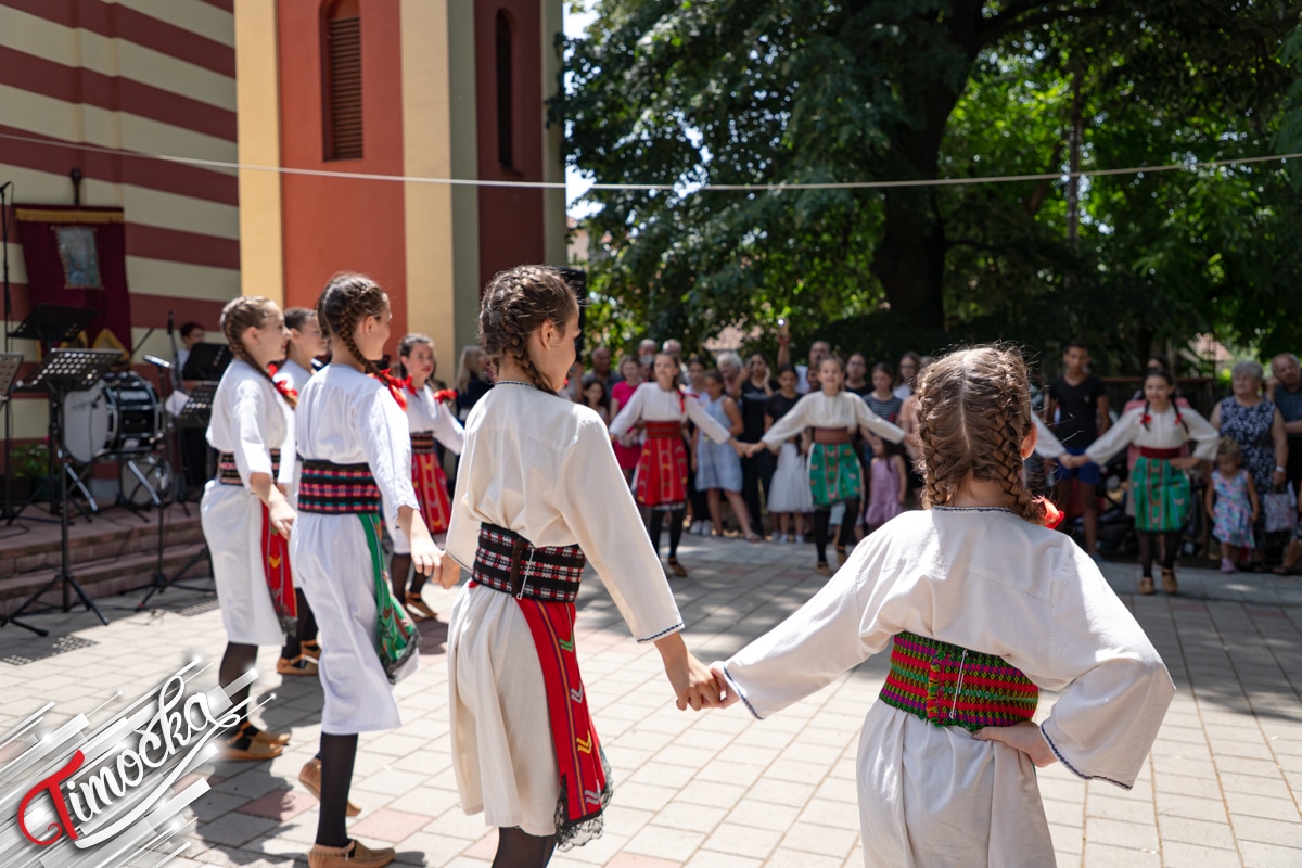 Фолклор: Чувар традиције у Зајечару – ЦНКН „Корени” Зајечар