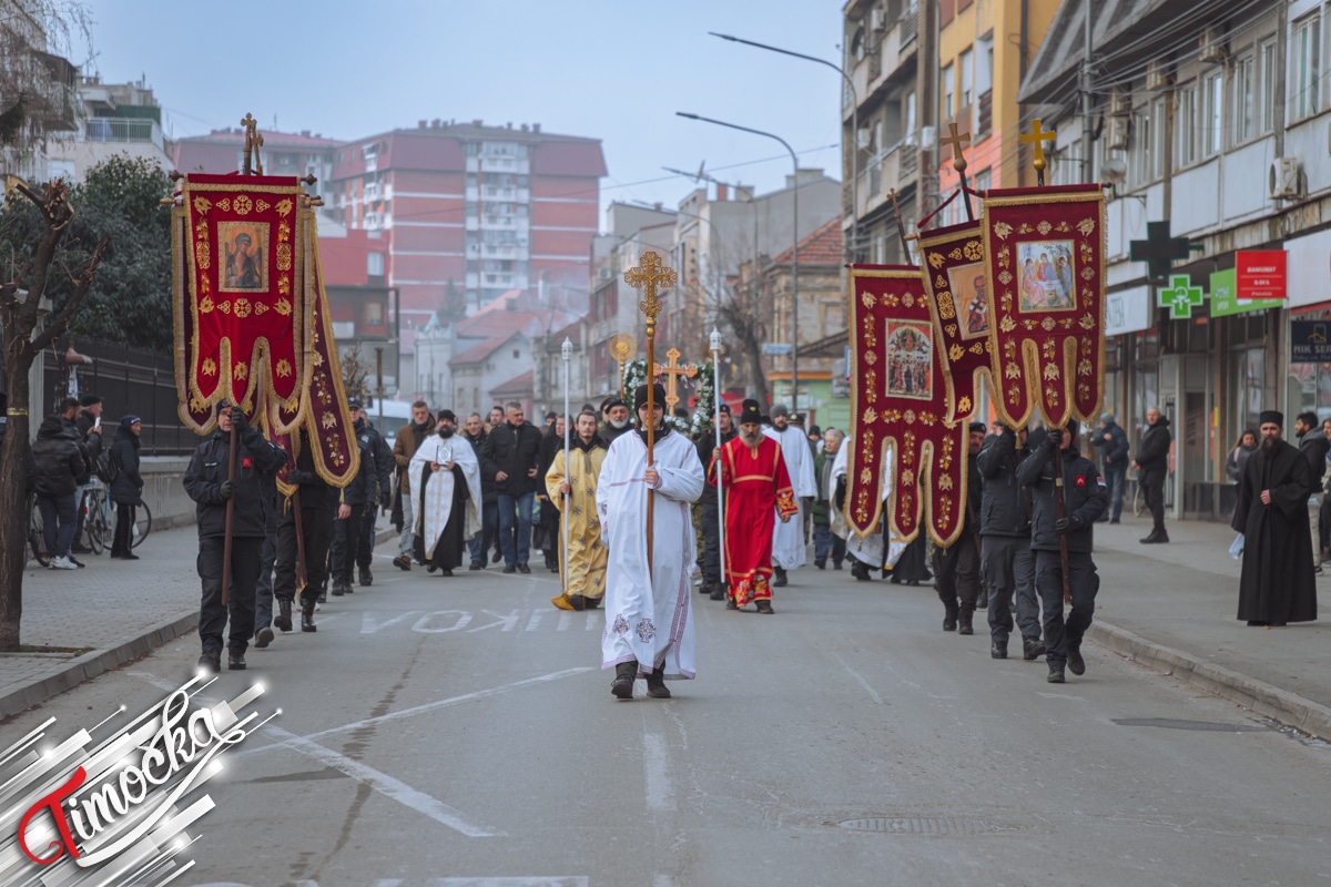 Миљана Џудовић победница 13. Богојављенског пливања за Часни крст у Зајечару