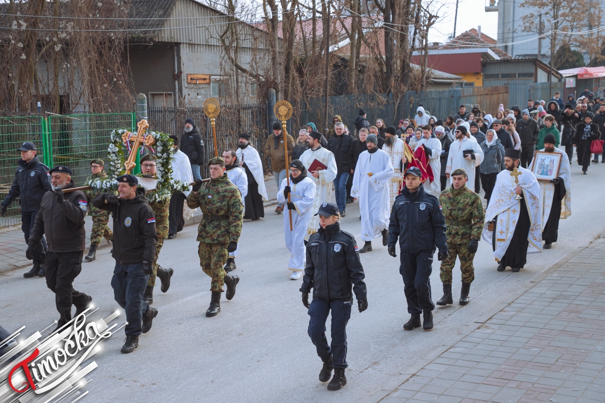 Миљана Џудовић победница 13. Богојављенског пливања за Часни крст у Зајечару