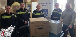 Уручена донација Одељењу саобраћајне полиције у Бору Уручена донација Одељењу саобраћајне полиције у Бору