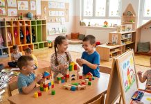 Предшколска установа „Ђулићи” у Зајечару расписала конкурс за упис деце за радну 2026/2027. годину ПУ „Ђулићи” Зајечар – Вртић, деца се играју