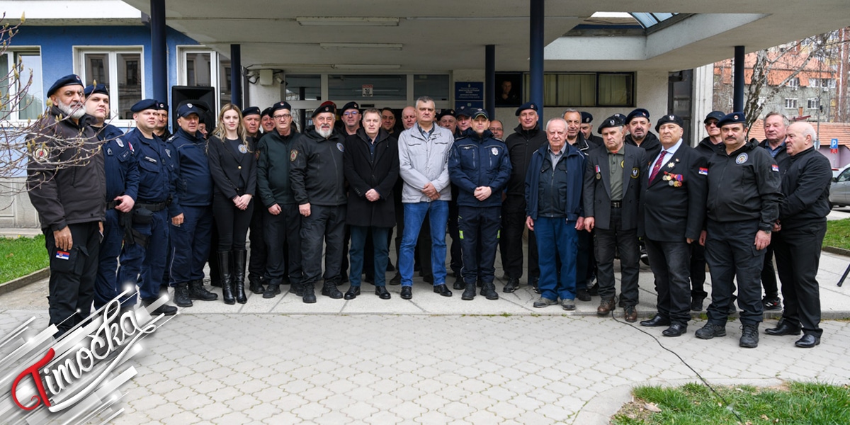 Парастос, полагање венаца и представа &bdquo;Да се не заборави&rdquo; у знак сећања на жртве НАТО агресије