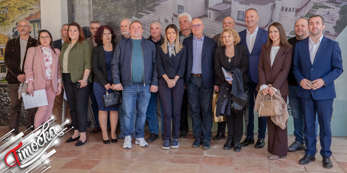 Потпредседница Владе Србије Адријана Месаровић посетила Књажевац и разговарала са привредницима