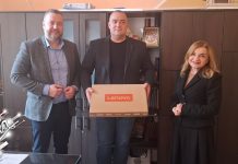 Школа „Димитрије Тодоровић Каплар” у Књажевцу добила нову опрему за кухињу и лаптопове за наставу Школа „Димитрије Тодоровић Каплар” у Књажевцу добила нову опрему за кухињу и лаптопове за наставу