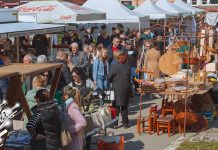 Велика посећеност и одлична атмосфера на „Осмомартовском базару” у Зајечару (ФОТО + ВИДЕО) Велика посећеност и одлична атмосфера на „Осмомартовском базару” у Зајечару