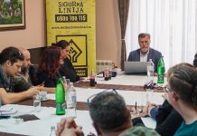 „Заштитити локалне медије”: Одржан састанак Сталне радне групе са новинарима уочи локалних избора у Бору „Заштитити локалне медије”: Одржан састанак Сталне радне групе са новинарима уочи локалних избора у Бору