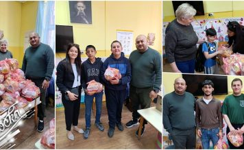 Подела пакетића у Основној школи „Јелена Мајсторовић”: Осмеси ученика као најлепша порука солидарности Подела пакетића у Основној школи „Јелена Мајсторовић”: Осмеси ученика као најлепша порука солидарности