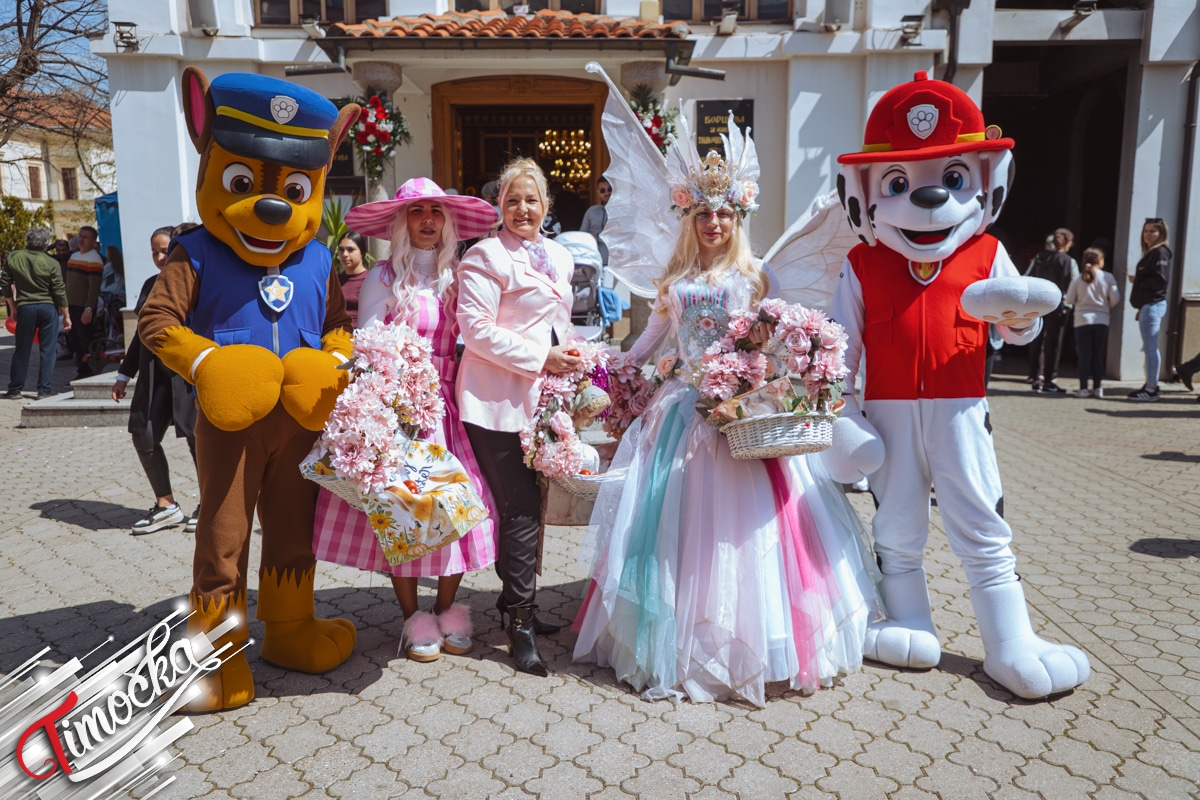 „Улица Васкршње радости” окупила Зајечарце: Дан испуњен традицијом, дечјим осмесима и богатим програмом