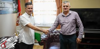 Потписан уговор о додели 250 канти и 30 контејнера Зајечару Потписан уговор о додели 250 канти и 30 контејнера Зајечару