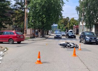 Саобраћајна незгода у Зајечару: Повређена девојка која је управљала мотоциклом Саобраћајна незгода у Зајечару: Повређена девојка која је управљала мотоциклом