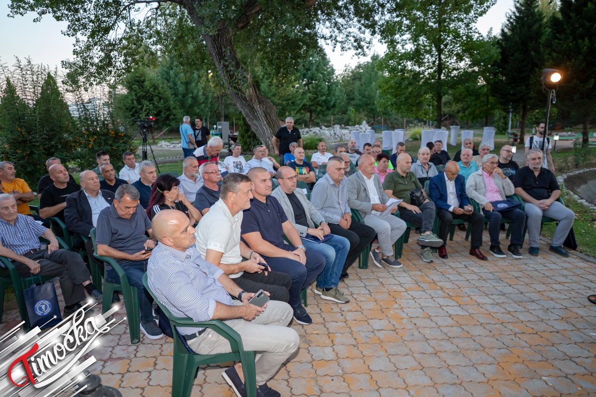 У Зајечару промовисана монографија „Шест деценија за понос и поштовање”